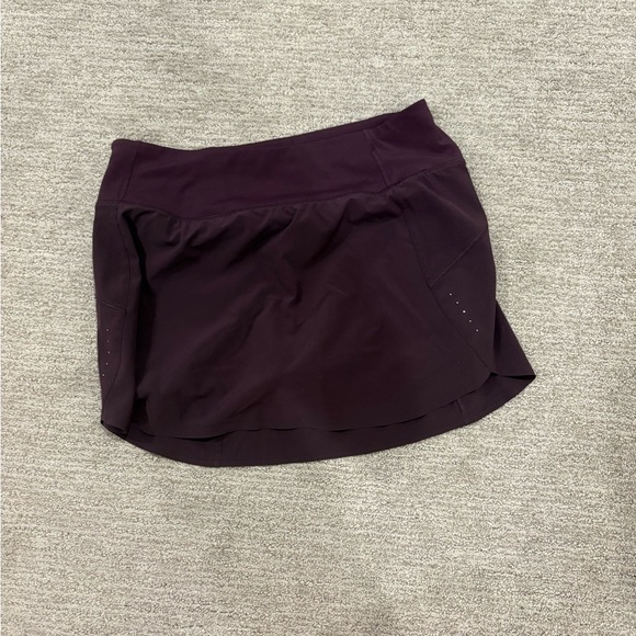 Athleta Maroon Athletic Skirt - Picture 1 of 3